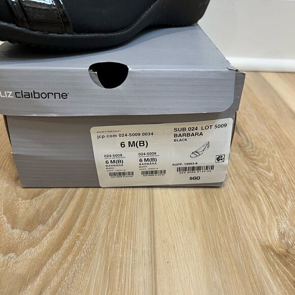 LIZ CLAIBORNE Barbara Black Closed Toe Wedge Size 6 - Picture 3 of 8